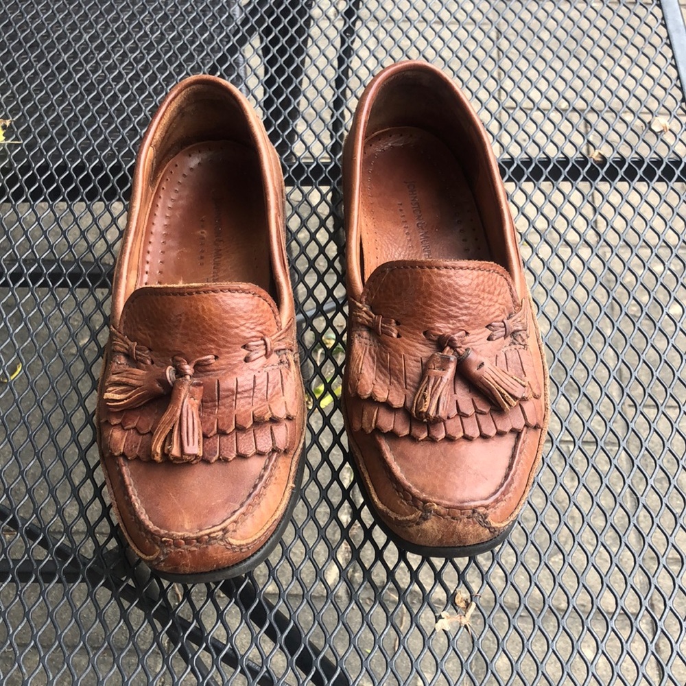 Johnston and Murphy casual loafers…. Extremely comfortable….